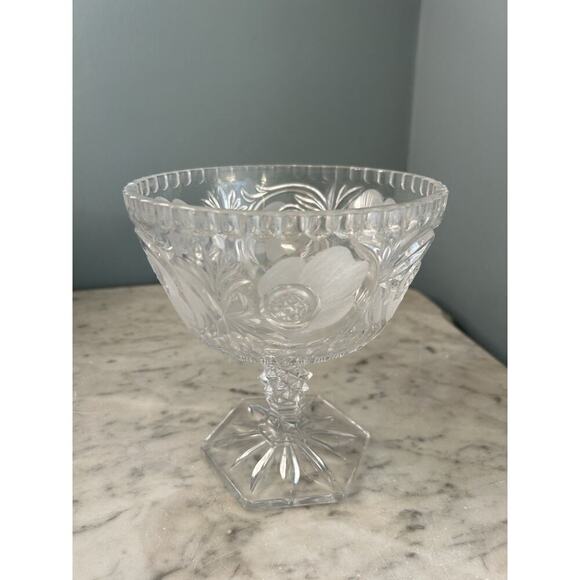 7" American Brilliant Cut Floral Star Crystal Pedestal Footed Bowl Glows Pink! - Picture 9 of 14